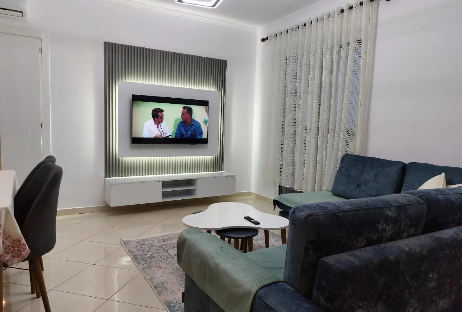 3 Zimmer Apartment In Vlorë 0*,